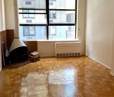 Rented by Corcoran | media 11