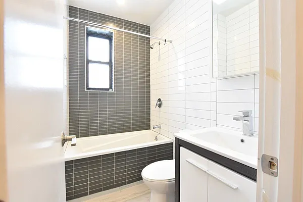 Rented by Clove Realty LLC | media 23