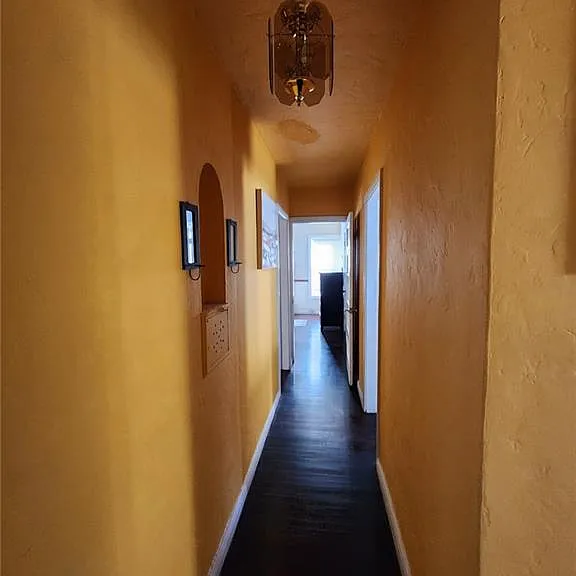 1024 E Laurel Ave — Photo 8