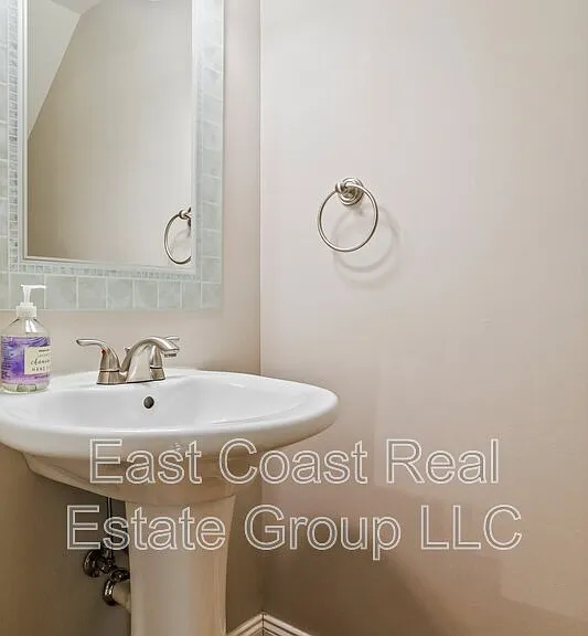 575 Lancaster Pl — Photo 14