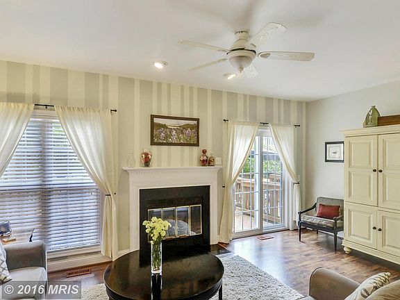 4th image of 12177 Island View Cir