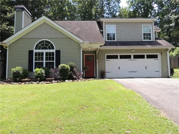 3263 Shuler Rd, Gainesville, GA 30506