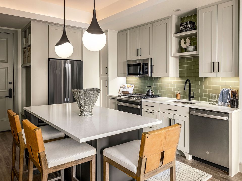 1st image of 2750 N Haskell Ave #920