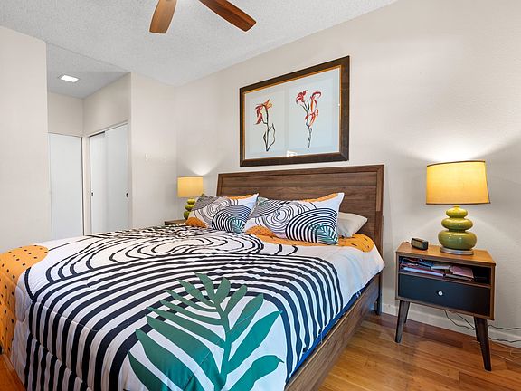 3rd image of 160 Keonekai Rd APT 8-203