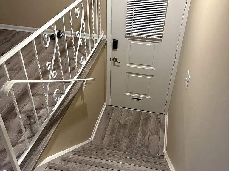 1730 Borbeck Ave #2F — Photo 14