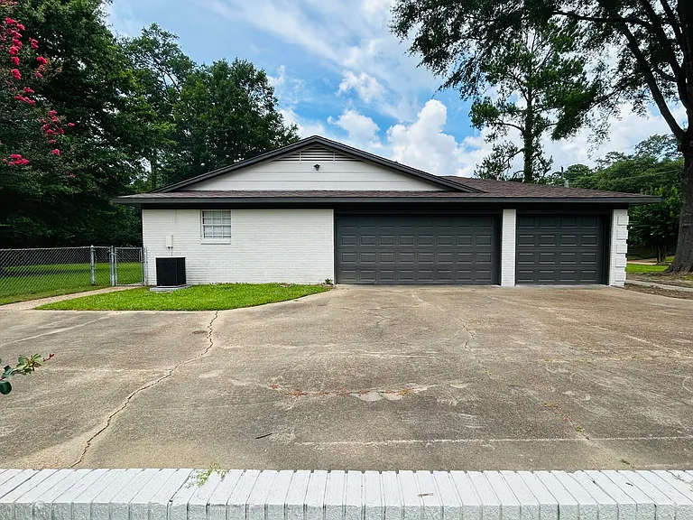 5505 Marblehead Dr — Photo 5