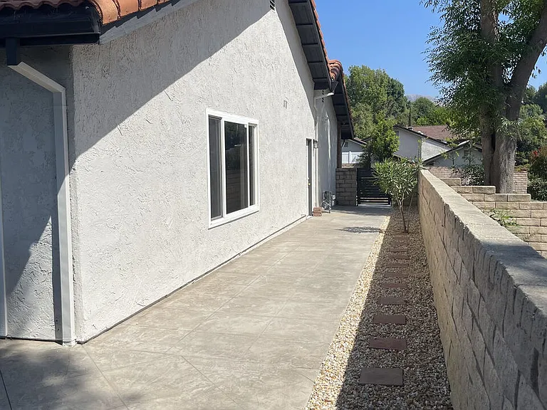19106 Merion Dr — Photo 31