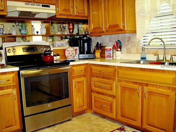 5th image of 8706 Christi Ct