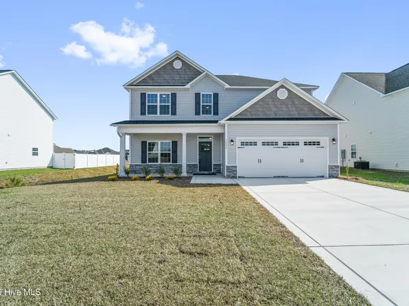 1822 Olde Towne Pointe Boulevard, Jacksonville, NC 28546