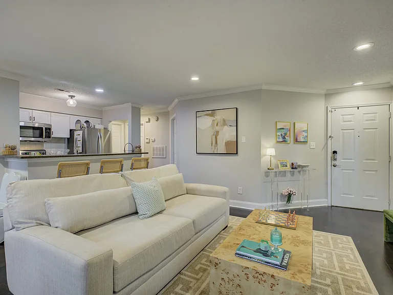 2506 Cranbrook Ln #1 — Photo 7