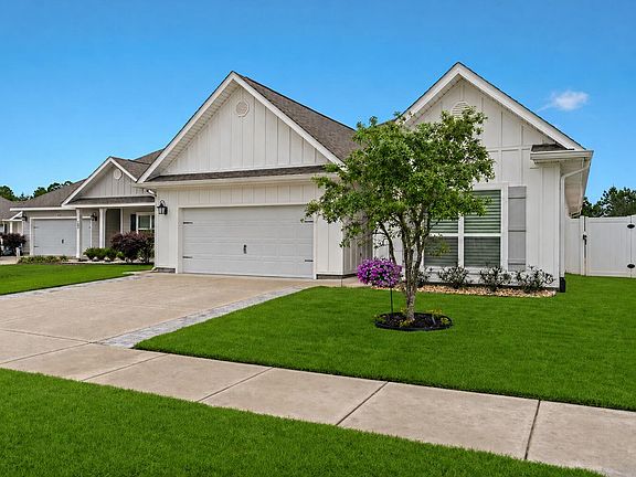 4th image of 163 Stonegate Cir