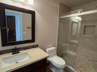 1260 Hallinan St, Lake Oswego, OR 97034