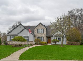 W144N10026 Sun Valley Trl, Germantown, WI 53022