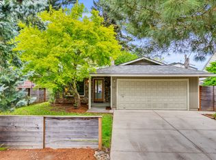 5627 SE Henderson St, Portland, OR 97206
