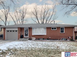 7801 Steinway Rd, Lincoln, NE 68505