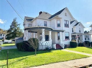 203 S 6th St, West Newton, PA 15089
