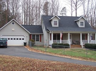 9521 Rapidan Dr, Fredericksburg, VA