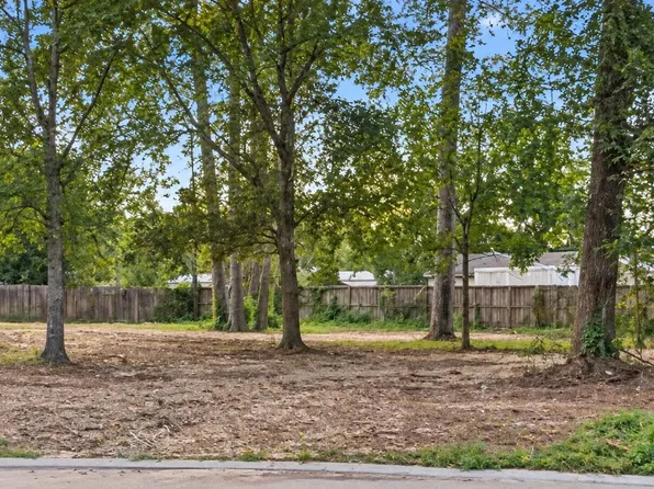11302 Mission Rd, Houston, TX 77065