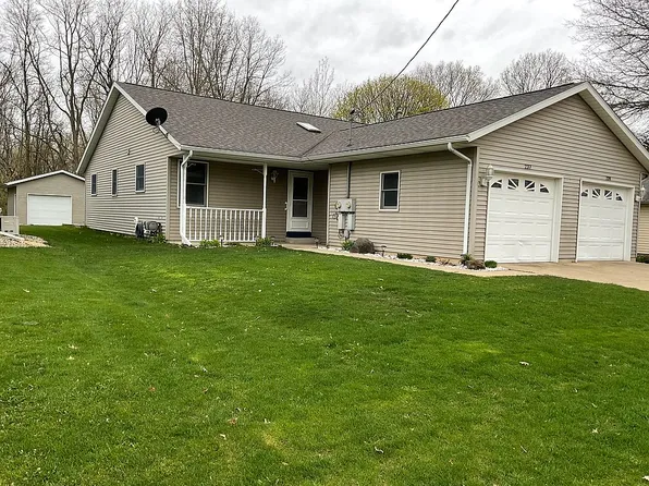 237 W Lovell St #237, Schoolcraft, MI 49087