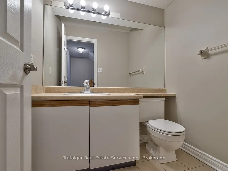 1100 Queens Ave #17 — Photo 18
