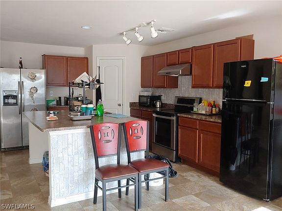 5th image of 3748 SW Santa Barbara Place Cpe