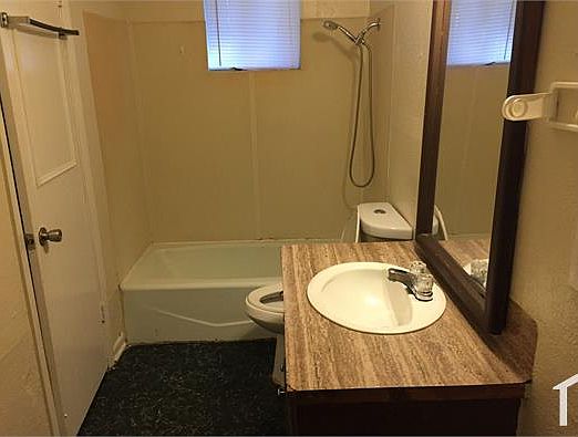 2nd image of 7014 Shannon St #1