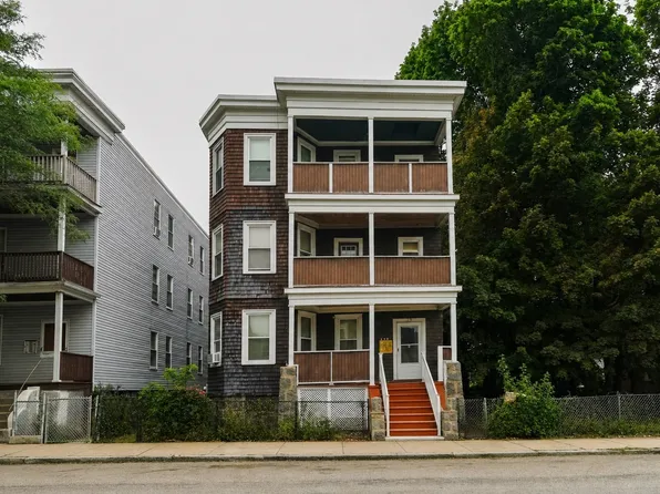 29 Wildwood St, Dorchester, MA 02124