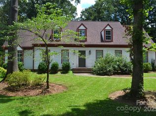2501 Handley Pl, Charlotte, NC 28226