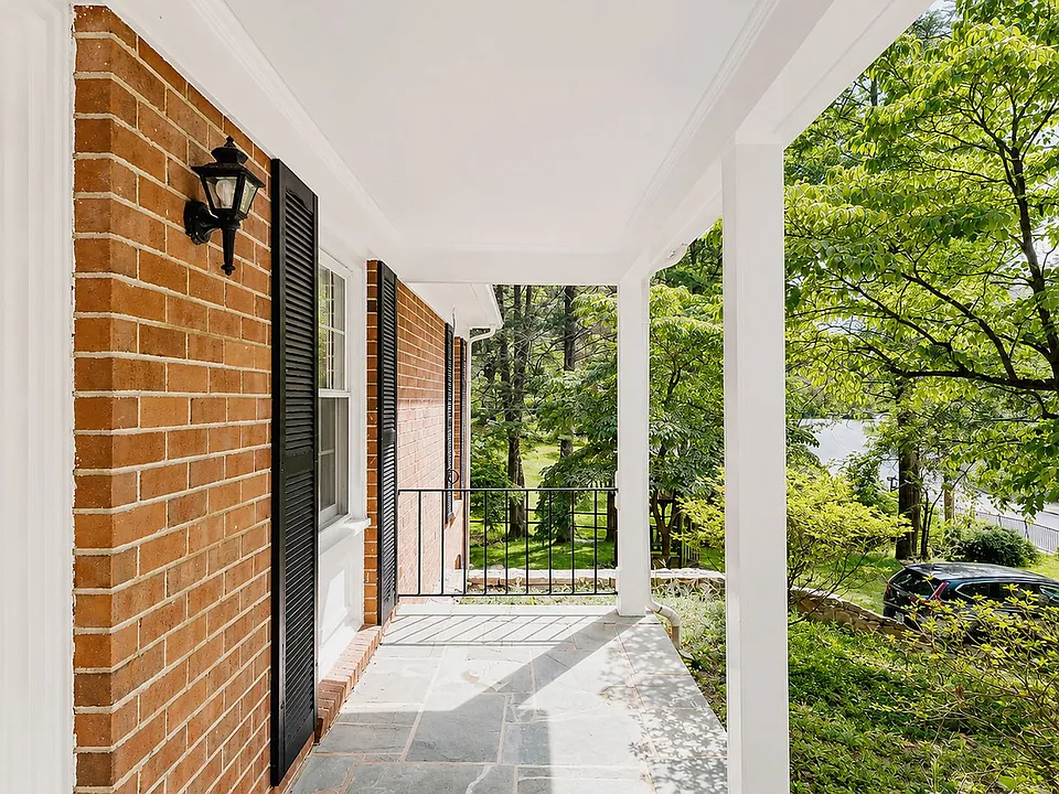1626 Brandywine Dr