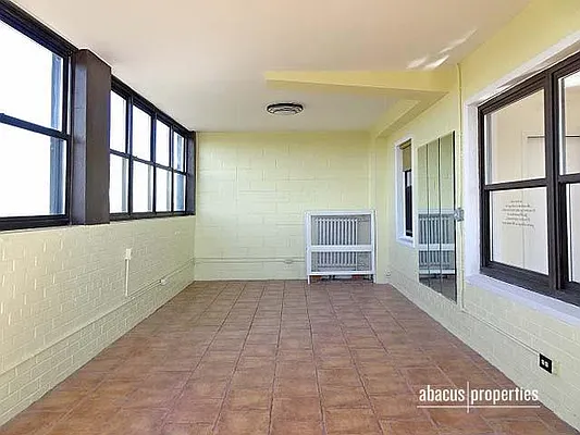 Rented by Abacus Properties | media 17