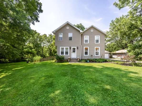 1915 Main Street Rd, Spring Grove, IL 60081