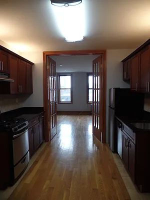 Rented by Team Gotham | media 18