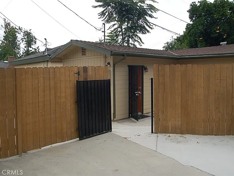 518 King St #1/2 — Photo 5