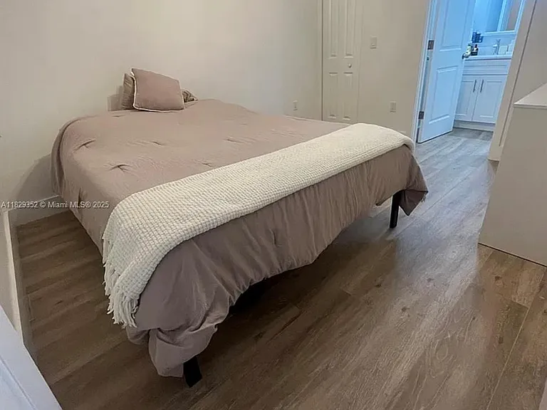 104 Poinciana Dr — Photo 19