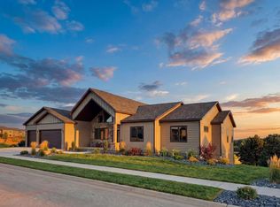 5728 Cloud Peak Dr, Rapid City, SD 57702