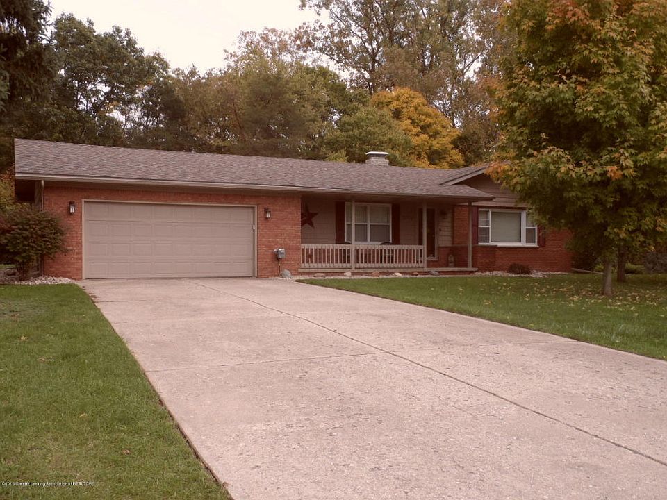 1st image of 9020 Briarwood Dr