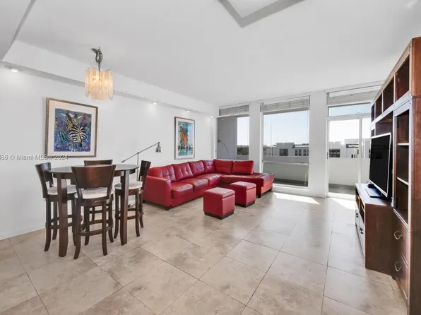 700 Biltmore Way APT 607, Coral Gables, FL 33134