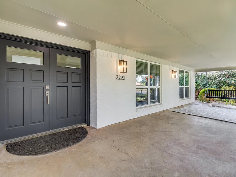 3222 Galahad Dr — Photo 2