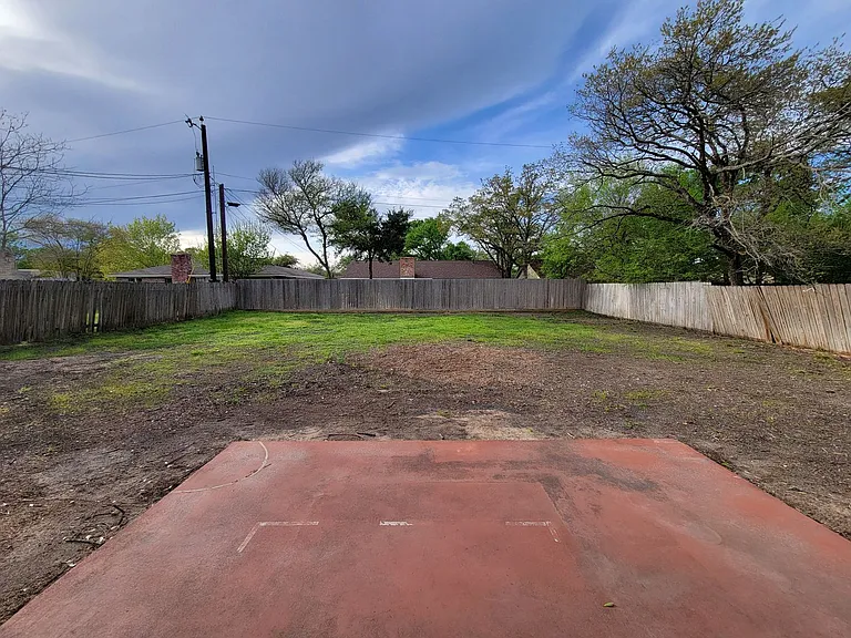 2603 Vicksburg Ct — Photo 20