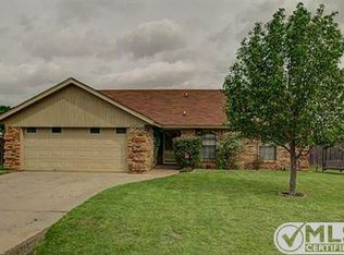 3944 Country Meadows Cir, Granbury, TX 76049