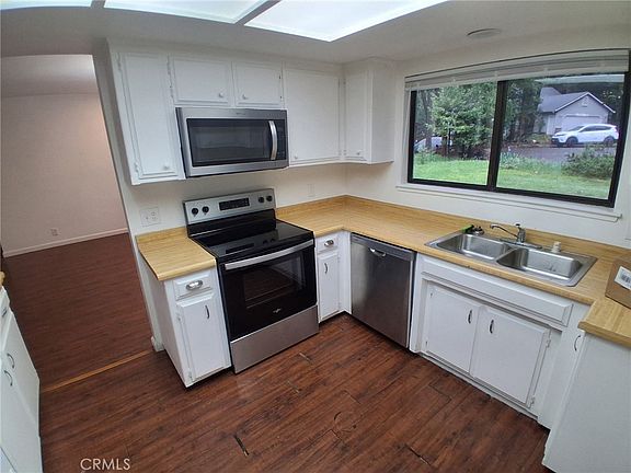4th image of 6402 Corning Ct