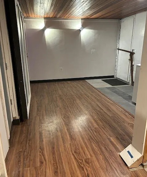 7016 S 120th Pl — Photo 8