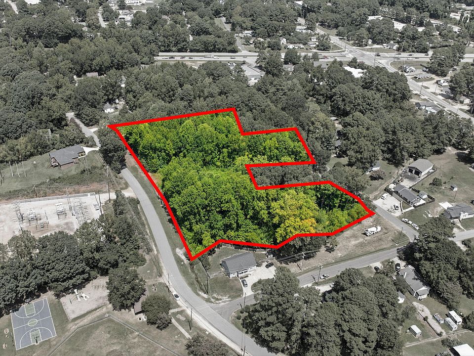 1st image of 601 Rand Mill Rd