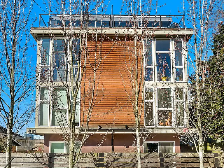 411 Summit Ave E #A — Photo 51