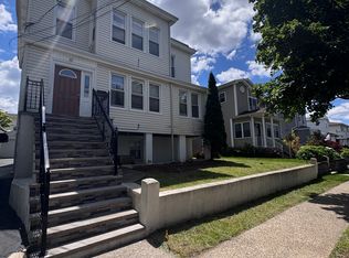 549 1st St FLOOR 2, Carlstadt, NJ 07072