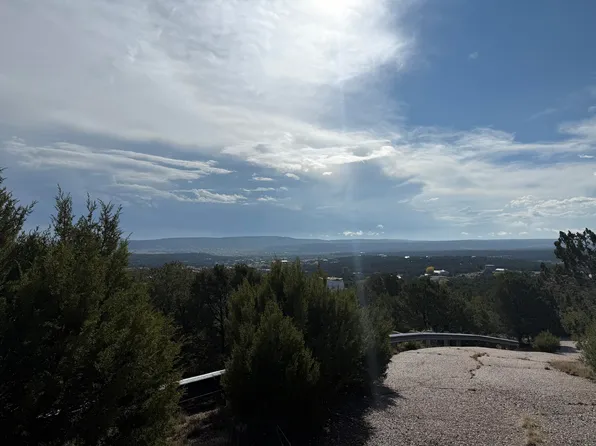 76 Sandia Mountain Ranch Dr, Tijeras, NM 87059