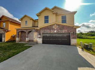 11127 Beverley Park St, Sugar Land, TX 77498
