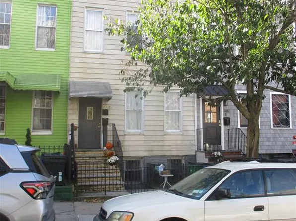 318 21st Street image 1 of 7