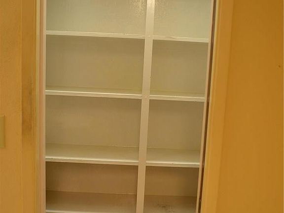 5th image of 10202 El Dorado Way
