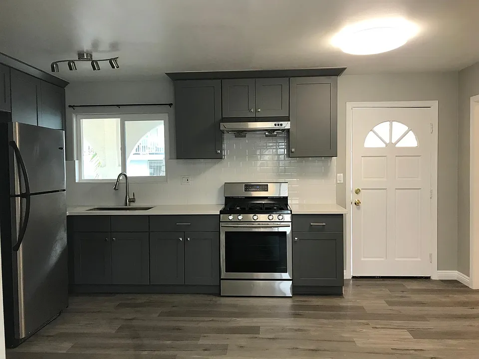 1129 Euclid Ave #1